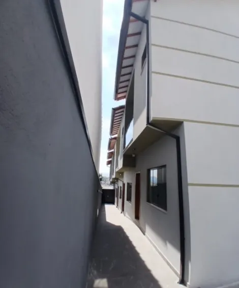 Comprar Casas / Sobrado em Mogi das Cruzes R$ 350.000,00 - Foto 2