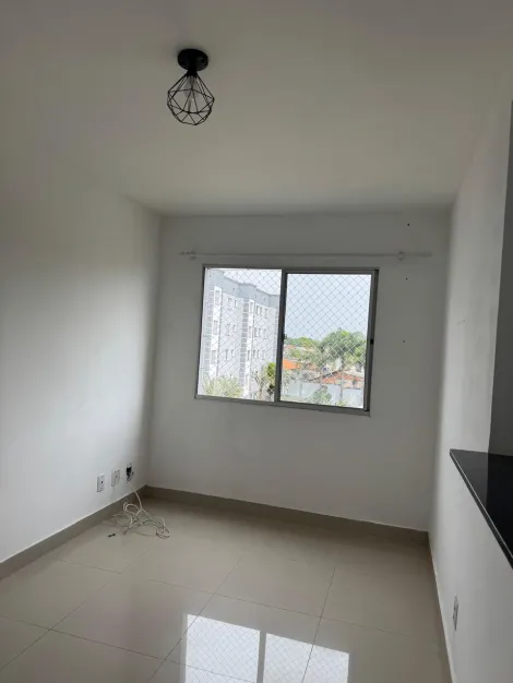 Alugar Apartamentos / Padr&atilde;o em Suzano R$ 1.100,00 - Foto 5
