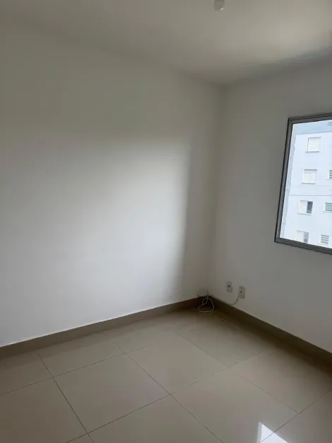 Alugar Apartamentos / Padr&atilde;o em Suzano R$ 1.100,00 - Foto 11