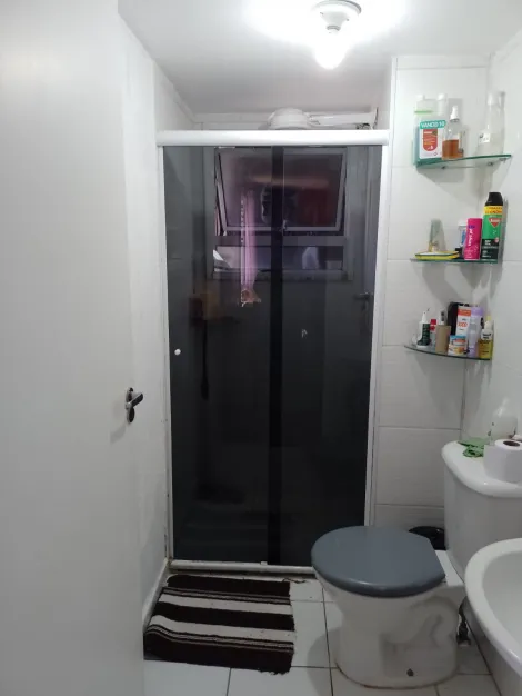 Comprar Apartamentos / Padrão em Suzano R$ 200.000,00 - Foto 13