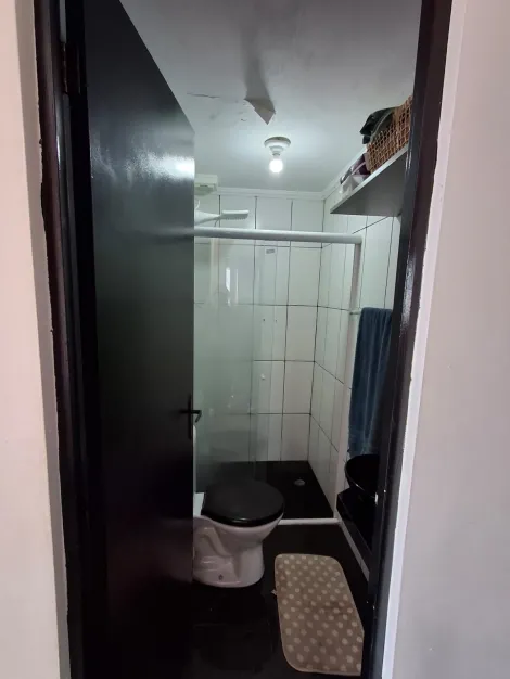 Comprar Apartamentos / Padr&atilde;o em Itaquaquecetuba R$ 260.000,00 - Foto 16