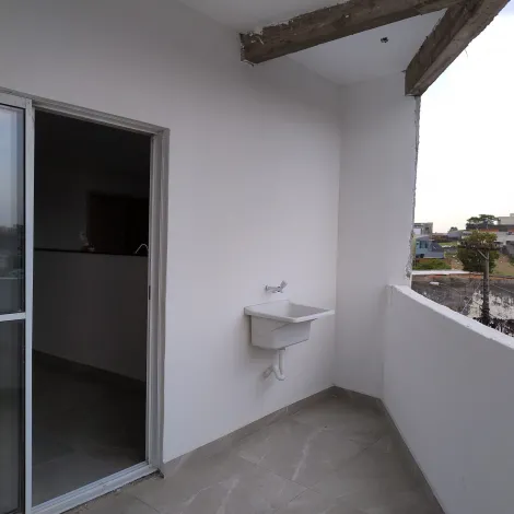 Alugar Casas / Assobradada em Suzano R$ 1.300,00 - Foto 5