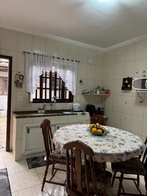 Comprar Casas / Sobrado em Suzano R$ 400.000,00 - Foto 6