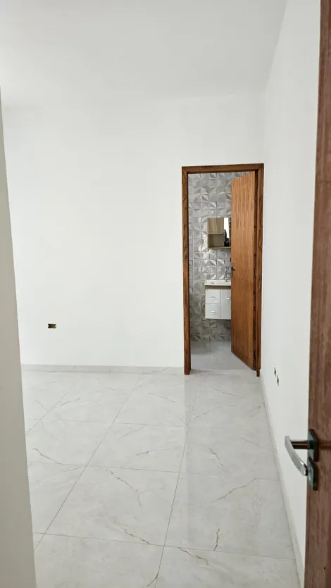 Alugar Apartamentos / Kitchnet em Suzano R$ 1.200,00 - Foto 2