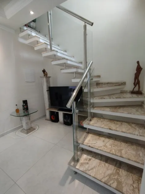 Comprar Casas / Sobrado em Suzano R$ 690.000,00 - Foto 8