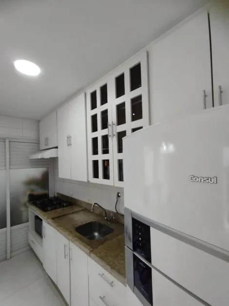 Comprar Casas / Sobrado em Suzano R$ 690.000,00 - Foto 15