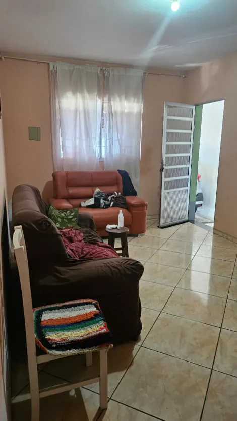 Comprar Casas / Sobrado em Suzano R$ 650.000,00 - Foto 2