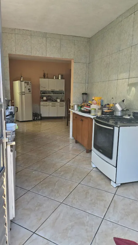 Comprar Casas / Sobrado em Suzano R$ 650.000,00 - Foto 4