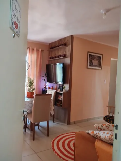 Comprar Apartamentos / Padrão em Suzano R$ 380.000,00 - Foto 2