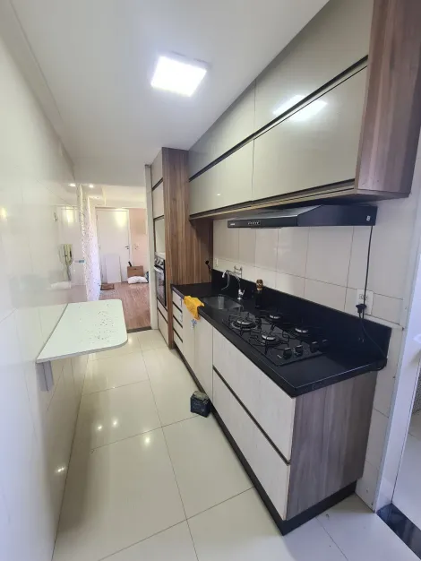Comprar Apartamentos / Padr&atilde;o em Suzano R$ 203.000,00 - Foto 4