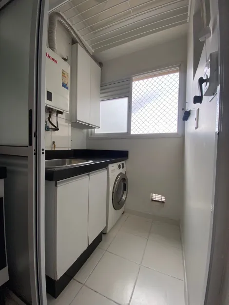 Comprar Apartamentos / Padr&atilde;o em Suzano R$ 440.000,00 - Foto 7
