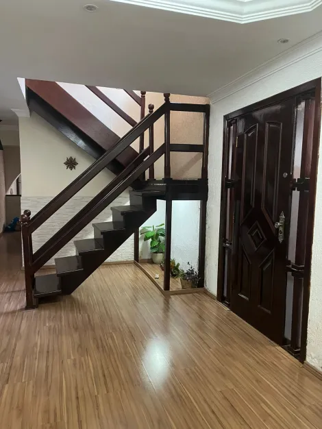 Alugar Casas / Sobrado em Suzano R$ 1.100,00 - Foto 4