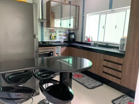 Alugar Casas / T&eacute;rrea em Suzano. apenas R$ 10.000,00