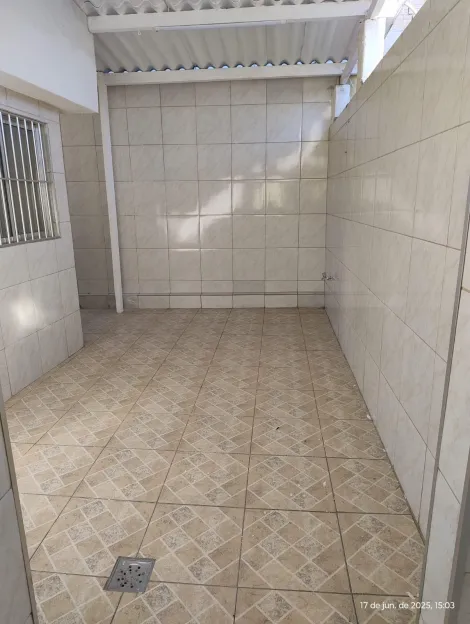 Alugar Casas / T&eacute;rrea em Suzano R$ 2.066,00 - Foto 6