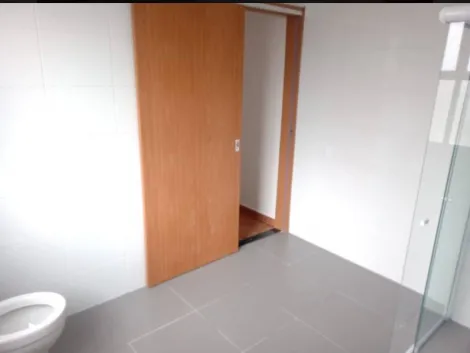 Alugar Apartamentos / Padr&atilde;o em Suzano R$ 900,00 - Foto 14