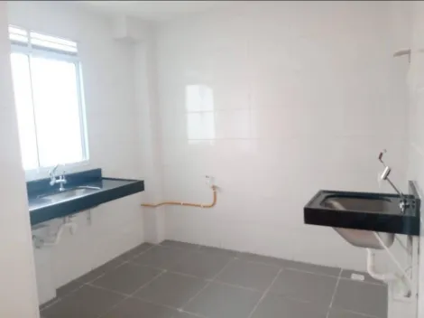Alugar Apartamentos / Padr&atilde;o em Suzano R$ 900,00 - Foto 9
