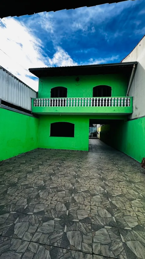 Alugar Casas / Sobrado em Suzano R$ 3.500,00 - Foto 2