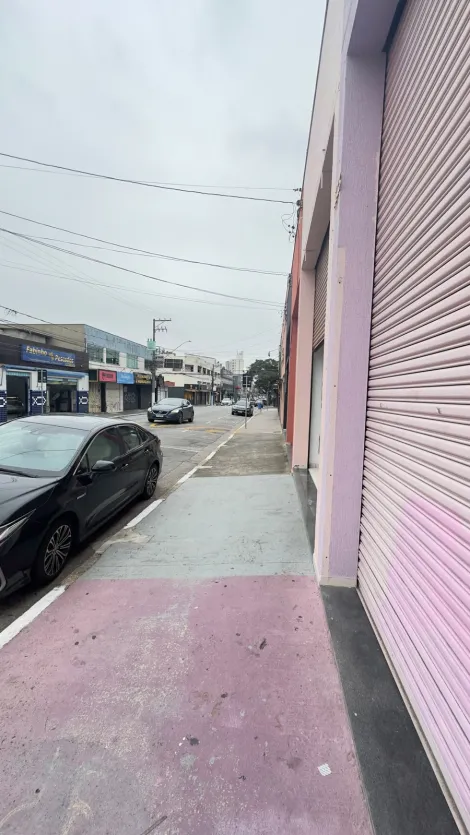 Alugar Comerciais / Ponto Comercial em Suzano R$ 2.600,00 - Foto 4