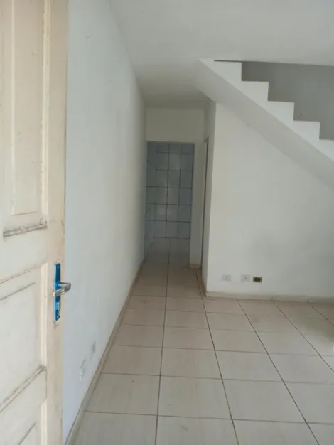 Alugar Casas / Sobrado em Suzano R$ 1.000,00 - Foto 27