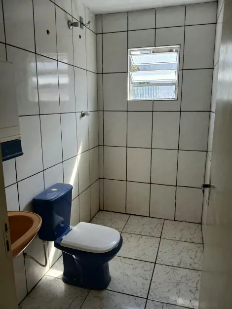 Alugar Casas / Sobrado em Suzano R$ 1.000,00 - Foto 47