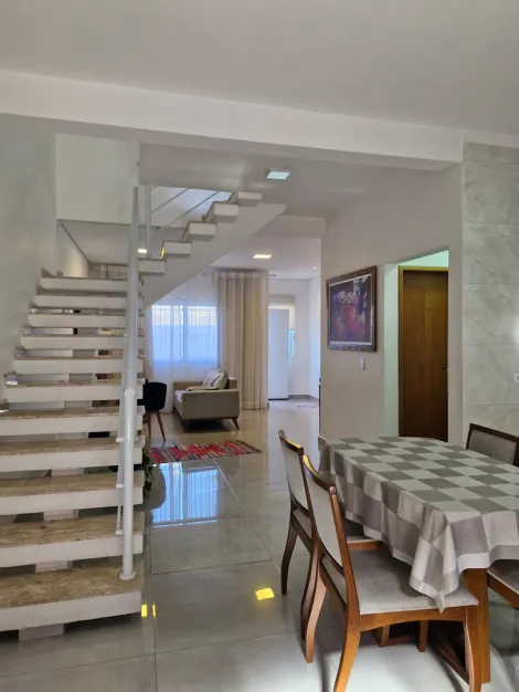 Comprar Casas / Sobrado em Suzano R$ 817.000,00 - Foto 11