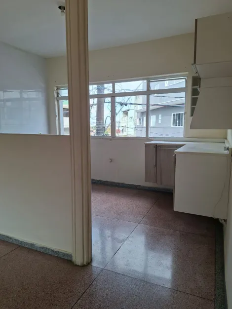 Alugar Apartamentos / Kitchnet em Suzano R$ 1.290,00 - Foto 4