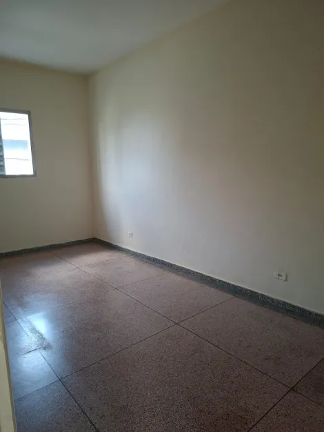 Alugar Apartamentos / Kitchnet em Suzano R$ 1.290,00 - Foto 8