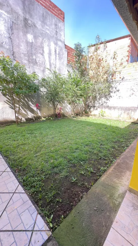 Comprar Casas / Sobrado em Suzano R$ 400.000,00 - Foto 9