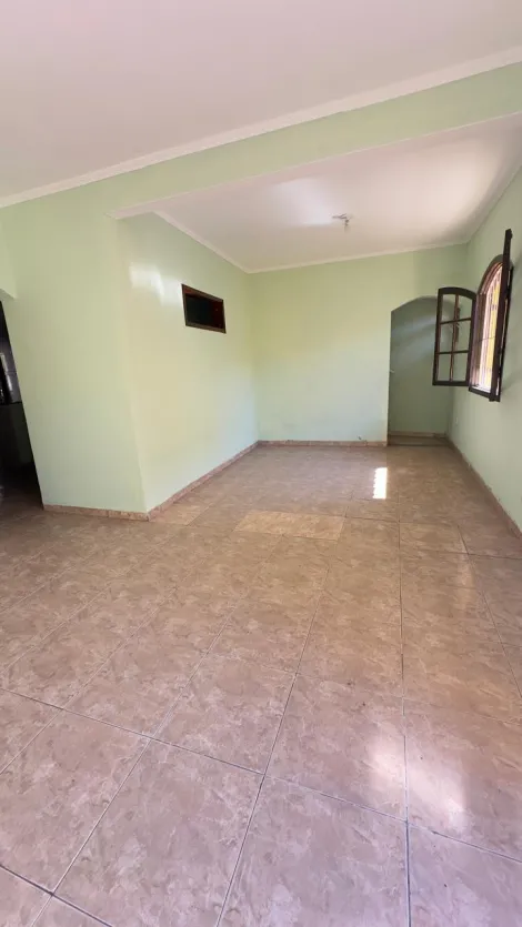 Comprar Casas / Sobrado em Suzano R$ 400.000,00 - Foto 4