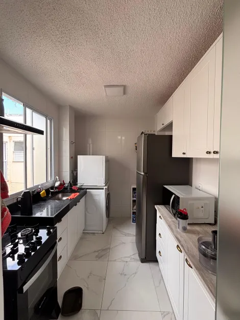 Alugar Apartamentos / Padr&atilde;o em Suzano R$ 1.400,00 - Foto 8