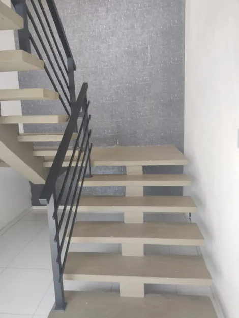 Alugar Comerciais / Sala em Suzano R$ 1.150,00 - Foto 2