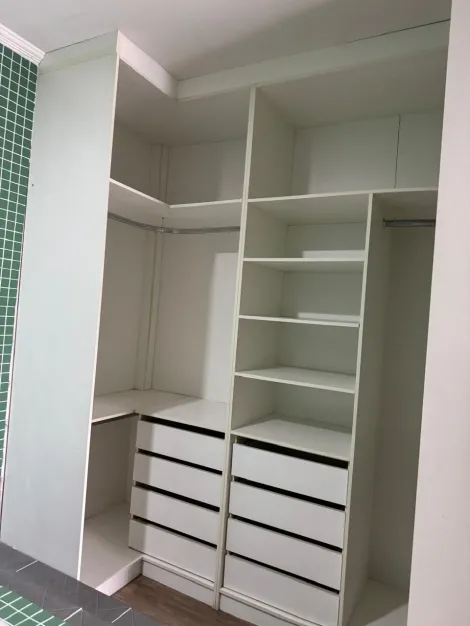 Comprar Casas / Sobrado em Po&aacute; R$ 580.000,00 - Foto 2