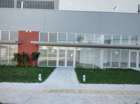 Alugar Sal&otilde;es / Sal&atilde;o em Suzano R$ 3.000,00 - Foto 2