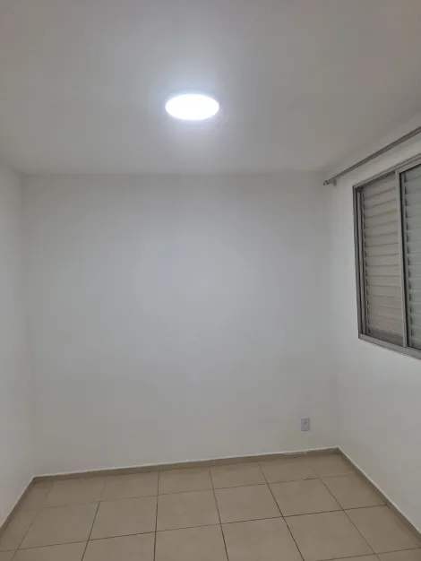 Alugar Apartamentos / Padr&atilde;o em Suzano R$ 1.300,00 - Foto 8