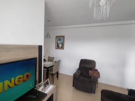 Comprar Apartamentos / Padr&atilde;o em Suzano R$ 300.000,00 - Foto 7