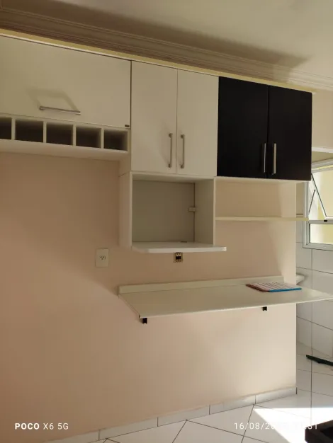 Comprar Apartamentos / Padr&atilde;o em Suzano R$ 220.000,00 - Foto 7