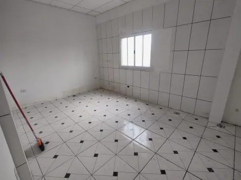 Alugar Comerciais / Sala em Suzano. apenas R$ 900,00