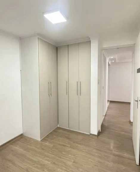 Comprar Apartamentos / Padr&atilde;o em Mogi das Cruzes R$ 260.000,00 - Foto 2
