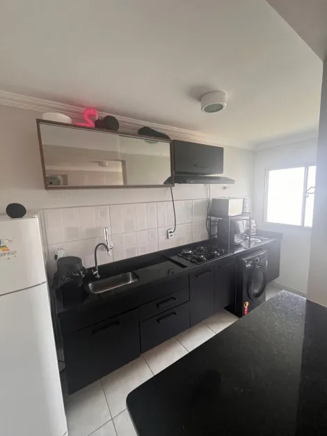 Comprar Apartamentos / Padr&atilde;o em Suzano R$ 235.000,00 - Foto 6