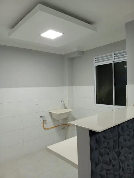 Comprar Apartamentos / Padr&atilde;o em Suzano R$ 250.000,00 - Foto 10