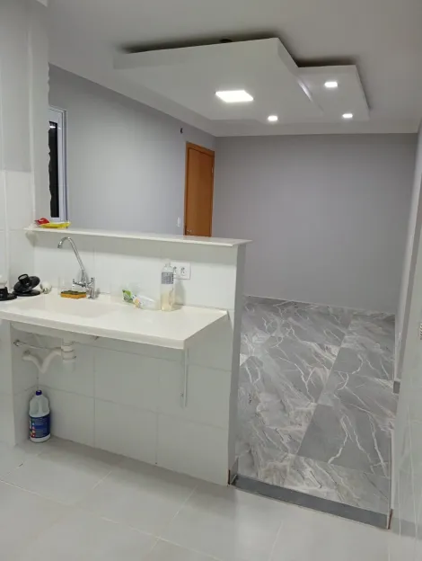 Comprar Apartamentos / Padr&atilde;o em Suzano R$ 250.000,00 - Foto 11