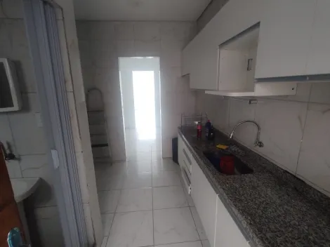 Alugar Casas / Assobradada em Suzano R$ 1.300,00 - Foto 4