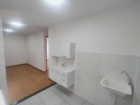 Comprar Apartamentos / Padr&atilde;o em Suzano R$ 220.000,00 - Foto 3