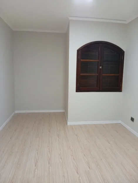 Alugar Casas / T&eacute;rrea em Po&aacute; R$ 3.650,00 - Foto 5