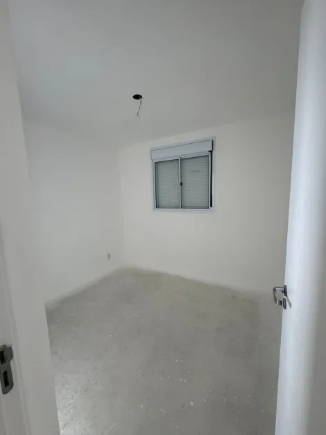 Comprar Apartamentos / Padr&atilde;o em Suzano R$ 470.000,00 - Foto 17
