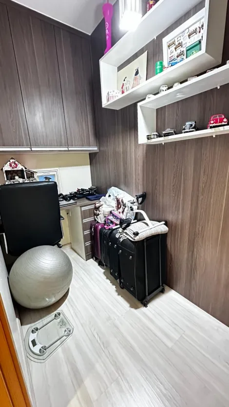 Comprar Apartamentos / Padr&atilde;o em Suzano R$ 1.050.000,00 - Foto 5