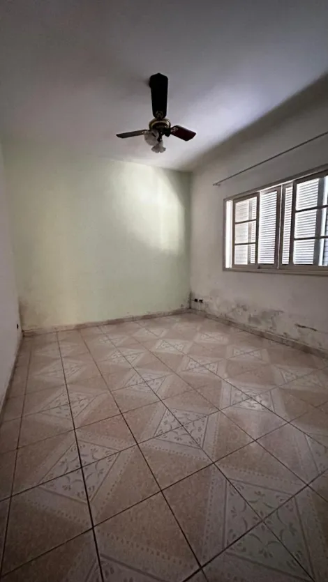 Alugar Casas / T&eacute;rrea em Ferraz de Vasconcelos R$ 1.800,00 - Foto 5