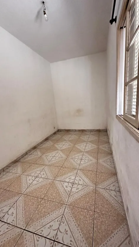Alugar Casas / T&eacute;rrea em Ferraz de Vasconcelos R$ 1.800,00 - Foto 8