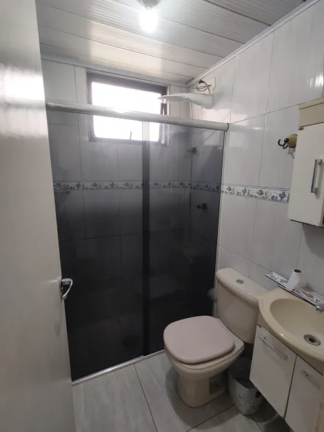 Comprar Apartamentos / Padr&atilde;o em Suzano R$ 255.000,00 - Foto 13
