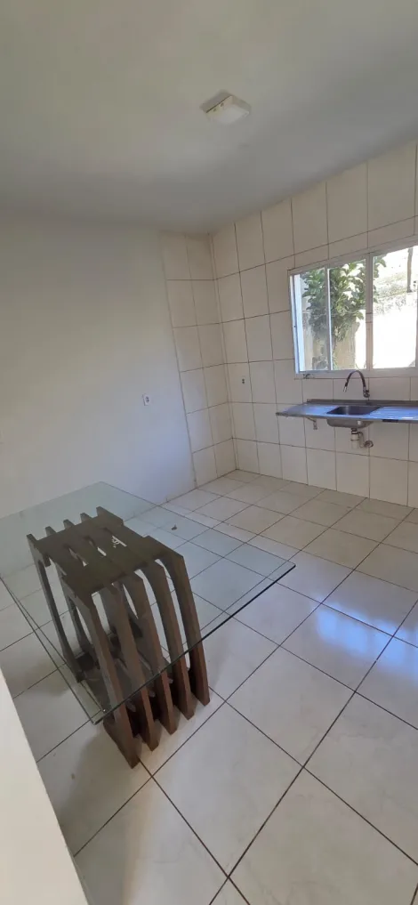 Comprar Casas / Sobrado em Suzano R$ 310.000,00 - Foto 7